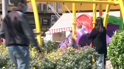 Müzisyenlerin ezgileri sokağa taştı