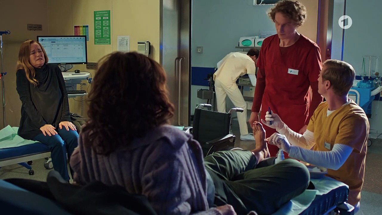 In aller Freundschaft - Die Krankenschwestern: Entscheidungen | Folge 16