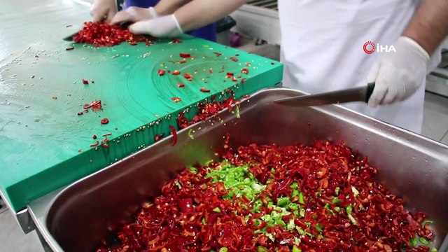 İftar çadırı kurulmadı ama kazanlar ihtiyaç sahipleri için kaynadı