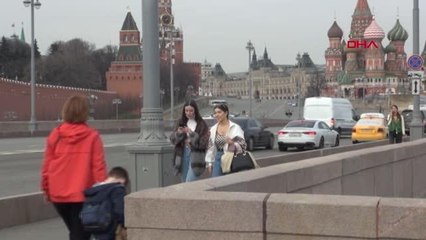 Son dakika dünya: Moskova'da yaşayan Ruslar: Karar gözden geçirilsin Türkiye'de tatil yapmak istiyoruz