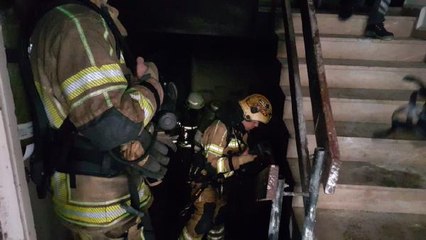 Bodrum katta çıkan yangında 3 kişi dumandan etkilendi