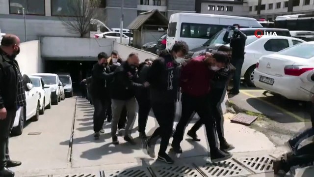 Sedat Peker operasyonunda gözaltına alınan 49 kişi adliyeye sevk edildi