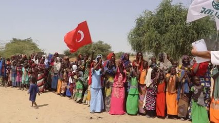 Valide İnsani Yardım Derneği, Çad'daki 23 köyü suya kavuşturdu