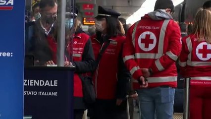 Sale de Roma el primer tren de pasajeros libre de COVID-19