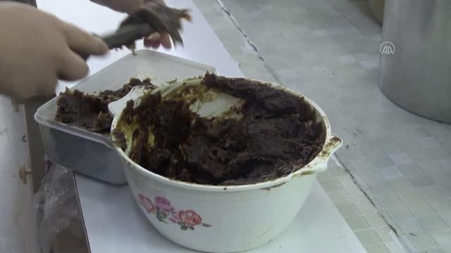 AFYONKARAHİSAR - Ramazan ayında hurmalı lokum satışları arttı