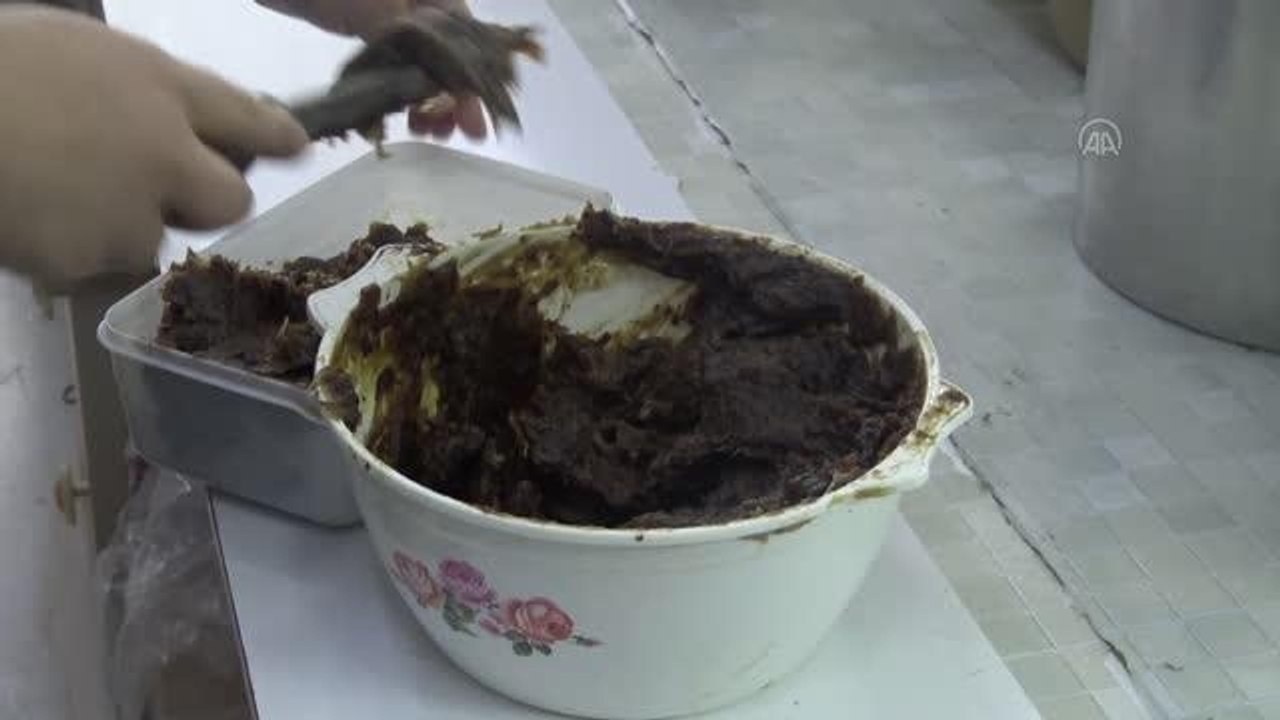 AFYONKARAHİSAR - Ramazan ayında "hurmalı lokum" satışları arttı