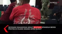 Detik-Detik Mahasiswa Bentang Spanduk Protes di Ruang Sidang DPRD Sumatera Utara