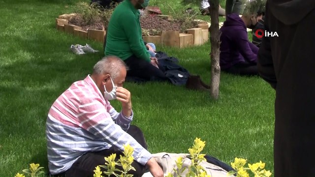 Kültür ve Turizm Bakanı Mehmet Nuri Ersoy, restorasyon çalışmaları sona eren Teşvikiye Camii'nin açılışına katıldı.