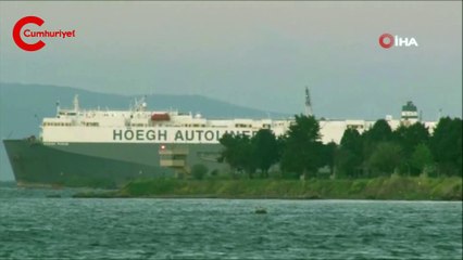 Tuzla’da karaya oturan gemi kurtarılmayı bekliyor