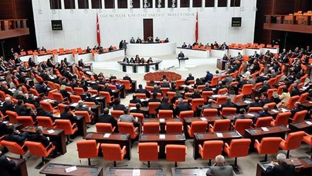 AK Parti kanun teklifini Meclis'e sundu: Akaryakıt, tütün ve alkol ürünlerinde teminatlı dönem başlıyor