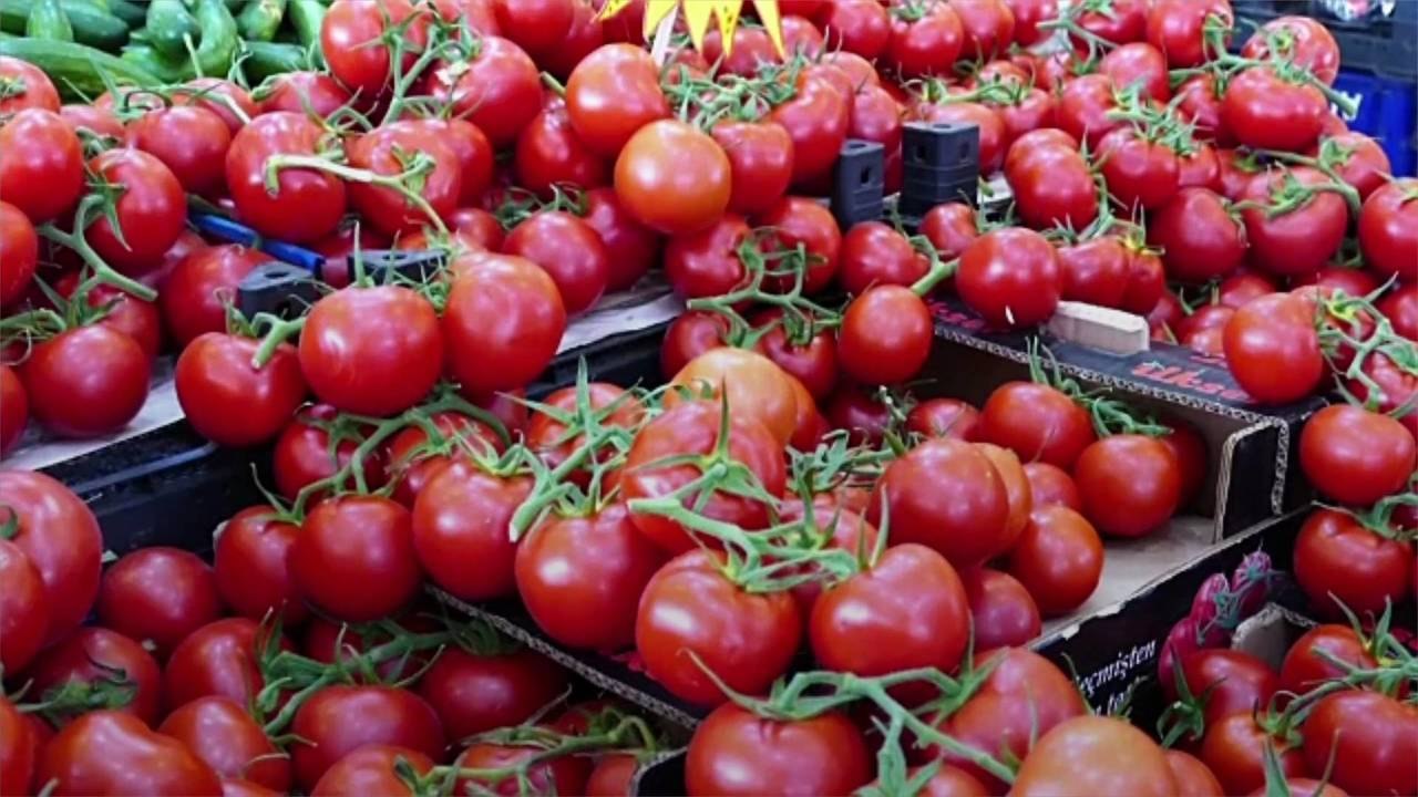 How to Make Your Summer Tomatoes Last All Year...