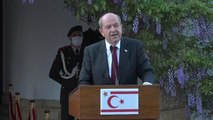 KKTC Cumhurbaşkanı Tatar ve Dışişleri Bakanı Çavuşoğlu gazetecilerin sorularını yanıtladı (1)