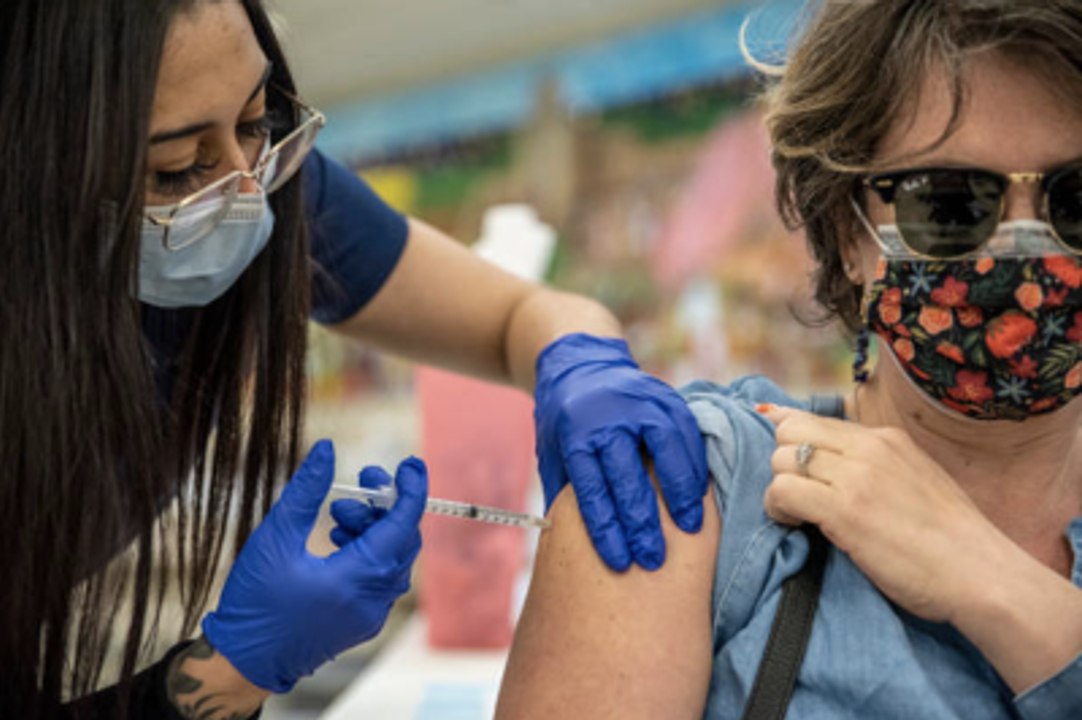 CDC Reports 5,800 COVID-19 Infections in Fully-Vaccinated People