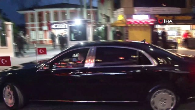 Cumhurbaşkanı Recep Tayyip Erdoğan, Üsküdar İlçe Emniyet Müdürlüğü Çengelköy Polis Merkezi'ni ziyaret etti.