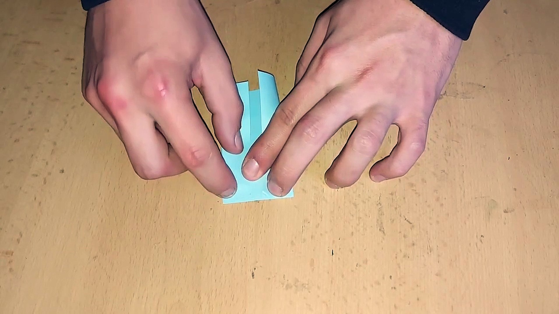 ⁣Kako Napraviti Among Us Lika Od Papira - How To Make Origami Among Us