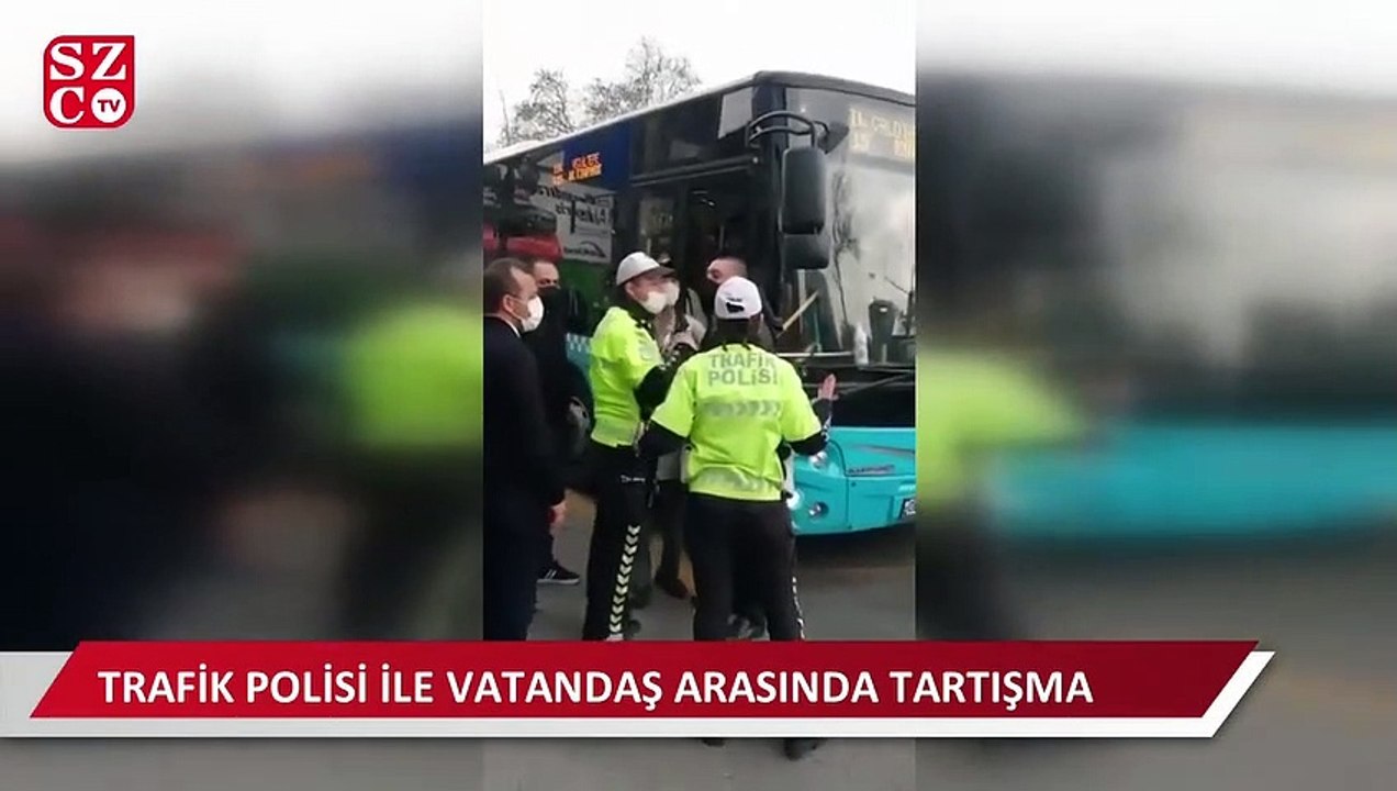 Trafik polisinin vatandaşla tartışması gündem oldu