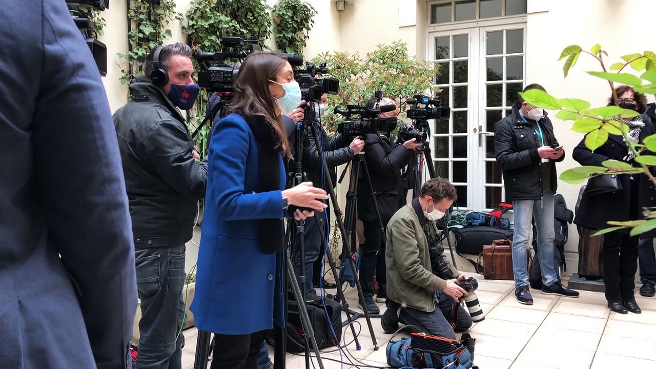 Ostukraine-Spannungen: Selenskyi hofft auf Hilfe Europas