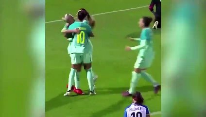 Barcelonalı kadın futbolcudan Messi golü