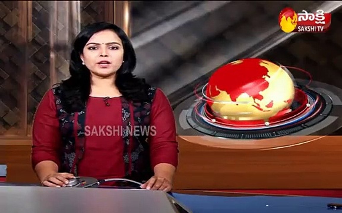 బీహార్ రైల్వేస్టేషన్ నుంచి ప్రయాణికుల పరుగులు