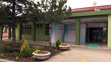 Bakan Varank , aşı olacağı Ankara Onkoloji Hastanesi'ni ziyaret etti