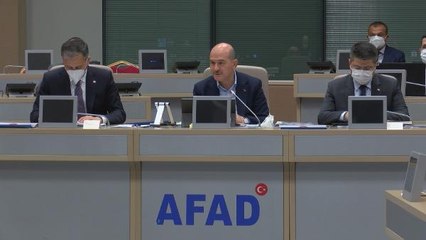 BAKAN SOYLU EMNİYET MÜDÜRLERİ VE İLÇE JANDARMA KOMUTANLARIYLA GÖRÜŞTÜ