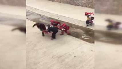 OYUN OYNARKEN DEREYE DÜŞTÜ