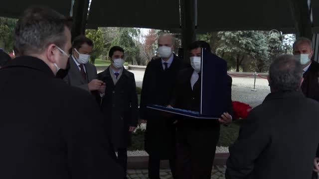 8. Cumhurbaşkanı Turgut Özal, vefatının 28. yılında kabri başında anıldı