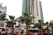 Antalya'da 11 katlı otelin çatısından çıkan dumanlar korkuttu