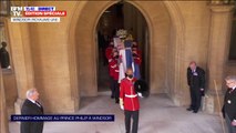 Funérailles du prince Philip: le cercueil s'apprête à quitter le château de Windsor