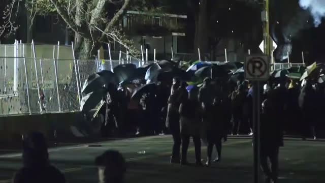 Aumentan los disturbios por la brutalidad policial