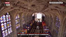 Funérailles du Prince Philip : Regardez ce moment très impressionnant où le cercueil du prince Philip entre dans la chapelle Saint-George du palais de Windsor