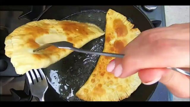 Чебуреки на кефире - простой рецепт теста на чебуреки