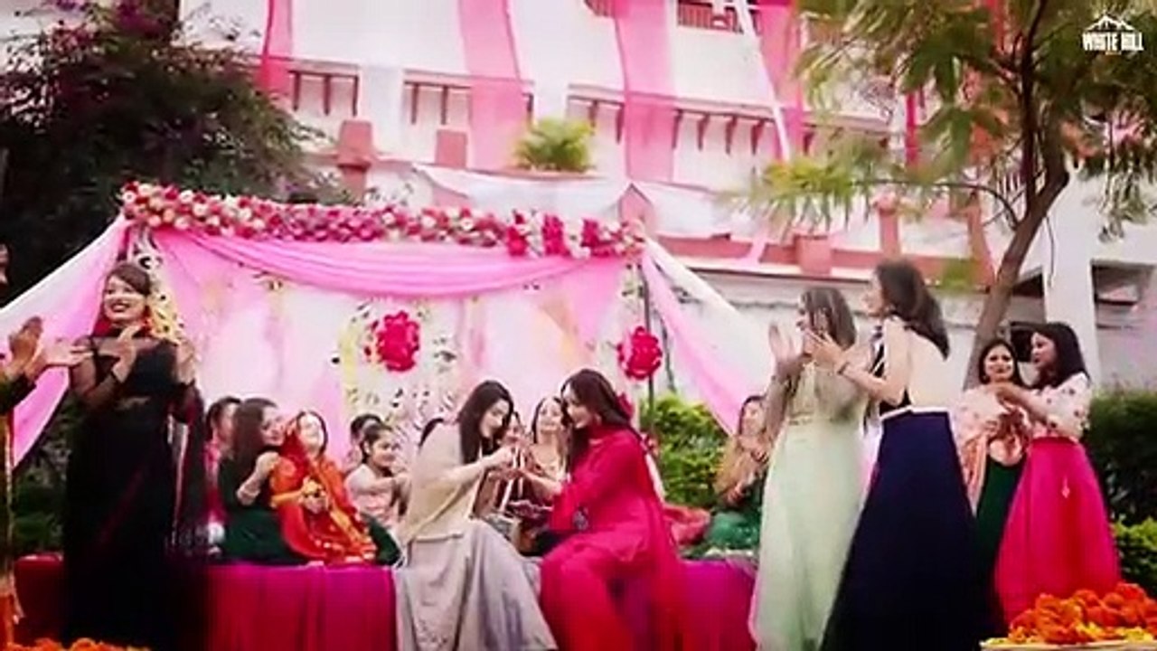 PANI_DI_GAL:_Maninder_Buttar_feat._Jasmin_Bhasin_|_Asees_Kaur_|_MixSingh_|_JUGNI_|_Punjabi_Song_2021(360p)