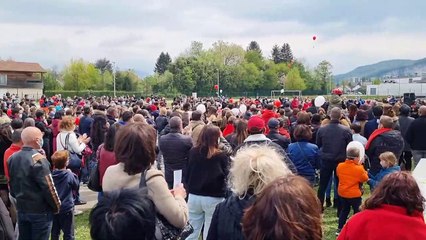 Sassenage : un lâcher de ballon en hommage à Thomas, 12 ans, renversé par une voiture