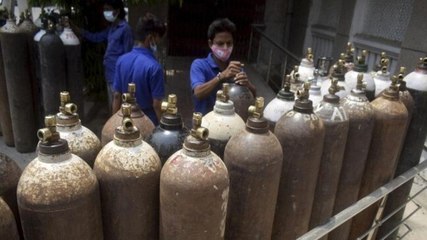 Political war of words over COVID crisis, supply of medical oxygen to worst affected Maharashtra