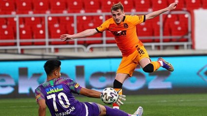 Hat-trick sonrası sosyal medya yıkıldı: Falcao'yu sakatlayıp yerine geçen Kerem adamlığı