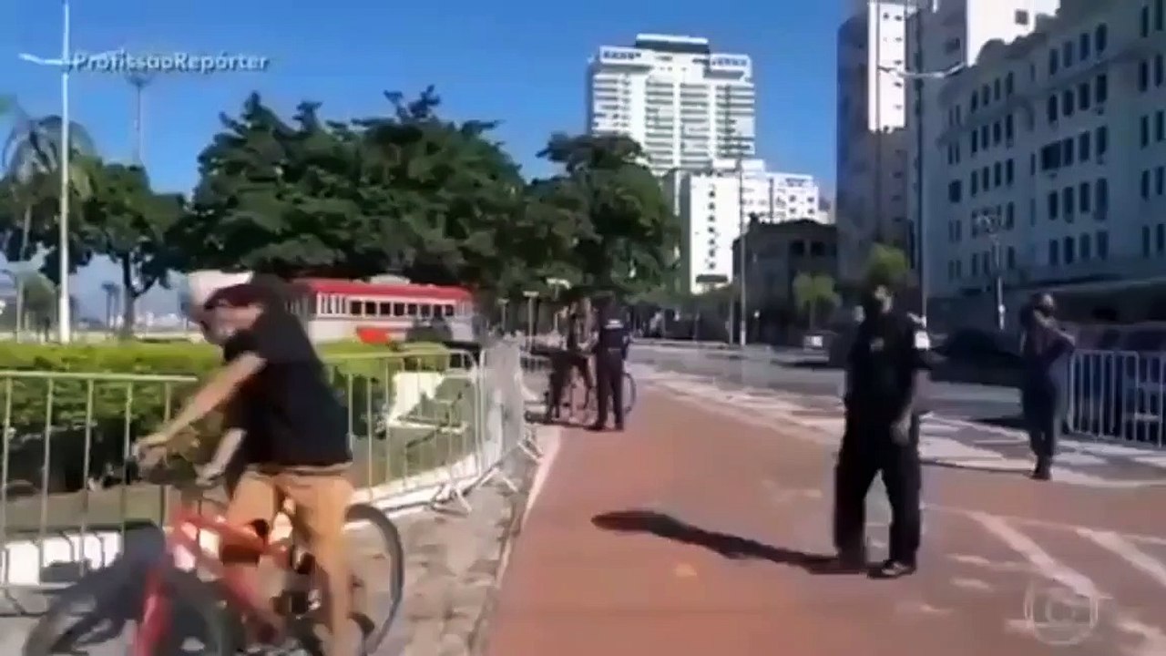 "Profissão Repórter" ou Profissão Dedo-duro ou Profissão Disseminador do Pânico ou mesmo Profissão Juventude Hitlerista.