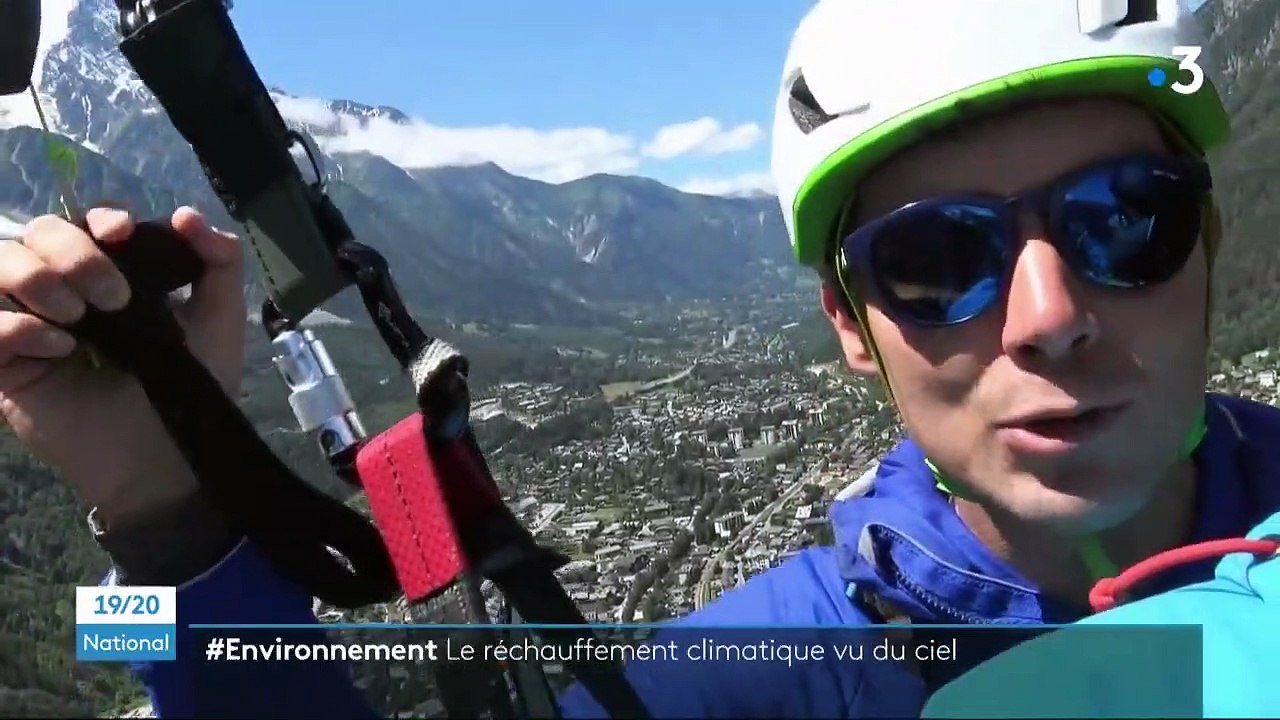 Environnement : le réchauffement climatique vu du ciel, en parapente