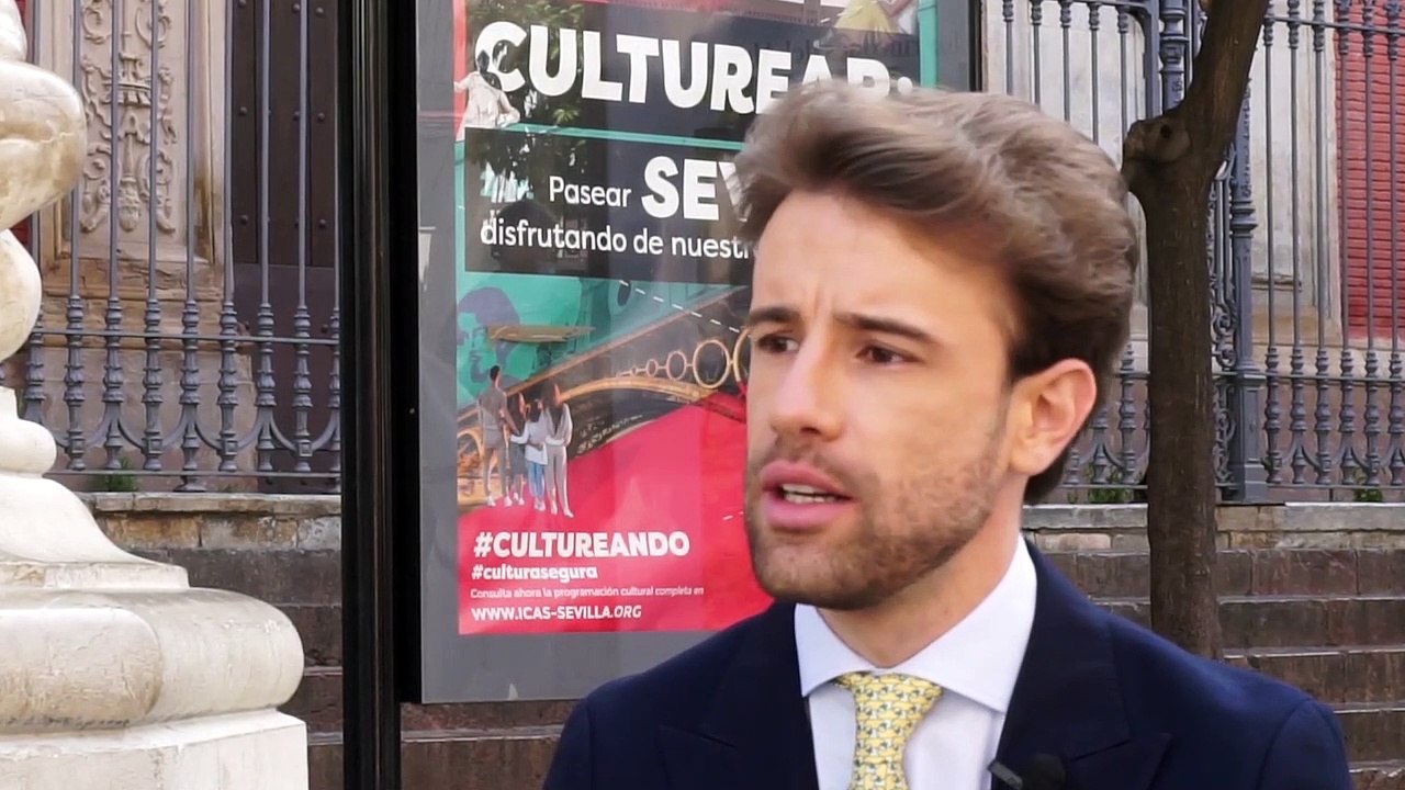 El cantante cacereño ha hecho para en Sevilla para presentar ‘Morir de ganas’, una balada compuesta por él y producida por David Santisteban