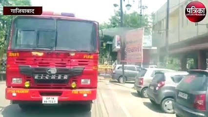 ब्रेक द चैन के तहत हो रहा सैनिटाइजेशन का काम