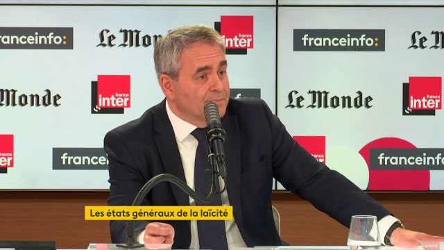 Xavier Bertrand : Il est temps : le combat pour la laïcité est un combat pour la République, et plus largement pour la France. Je souhaite que l'on ait des armes pour lutter contre ceux qui s'en prennent à la laïcité.