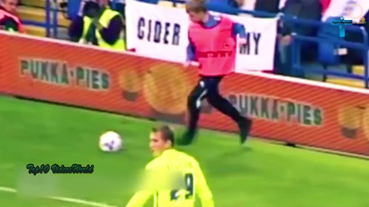 TOP 25 ATHLETES MOST DUMBEST AND FUNNIEST MOMENTS IN SPORTS - video ...