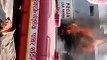 इंदौर के कार डेकॉर शॉप में लगी भीषण आग, मौके पर पहुंचे दमकलकर्मियों ने आग पर काबू पाया