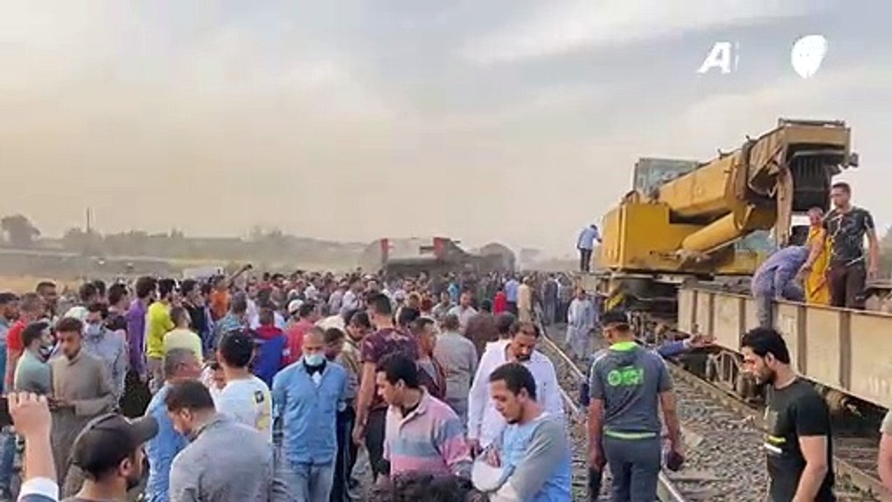 Mortos e feridos em acidente de trem no Egito