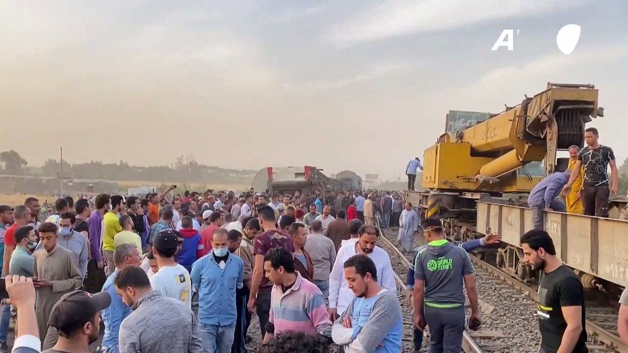 Mortos e feridos em acidente de trem no Egito