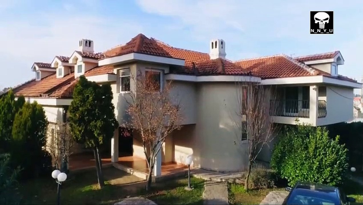 Tri muskarca i tetka - Epizoda 29