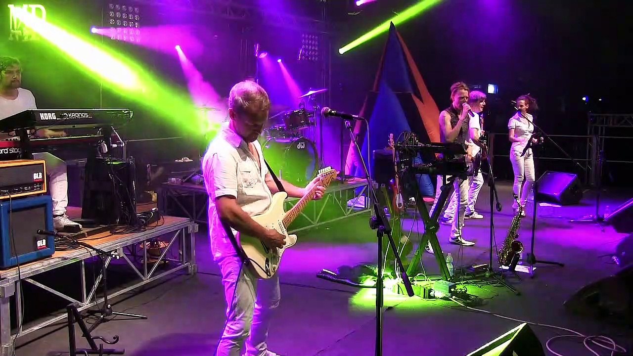 David Bowie Tribute, Andy & The White Dukes - Rebel Rebel