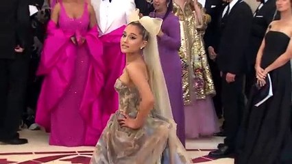 Addison Rae Reacts To Ariana Grande Dissing Tiktok Parties