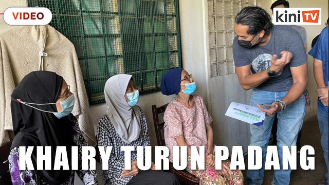 'Vaksin Covid-19 berkesan' - Khairy buat hebahan vaksinasi di PPR