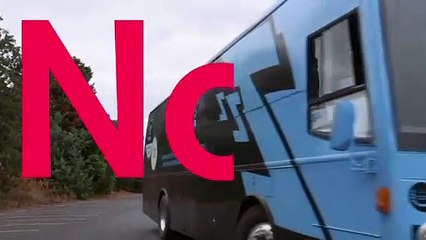 شاهد: حافلة خاصة في استراليا لمساعدة من يعيشون في العراء على التمتع بليلة دافئة